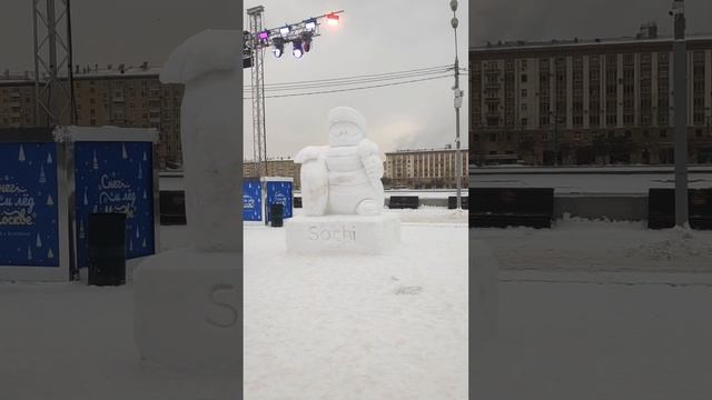 ЛЕДЯНЫЕ СКУЛЬПТУРЫ (ПАРК ГОРЬКОГО) МОСКВА. смотреть онлайн