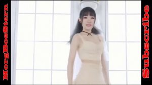 Leggy Asian Girl In Short Shorts. Длинноногая Азиатка В Коротких Шортах