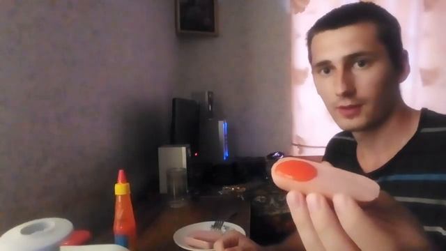 Ем острый соус...СЖЕГ ЖЕЛУДОК!!! смотреть онлайн