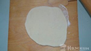 Лепешки с сыром и зеленым луком