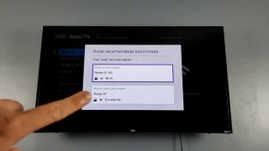 COMO CONECTAR O WIFI NA TV AOC ROKU FÁCIL | 2024