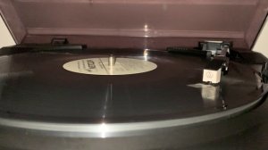 Duke Ellington (Второй концерт ДЮКА ЭЛЛИНГТОНА и его оркестра) Сторона 1