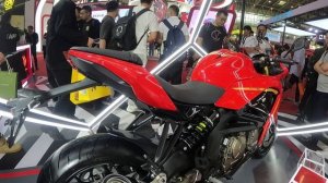 Спорт QJMOTOR GS600RR. Выставка MOTOR CHINA 23, Пекин.