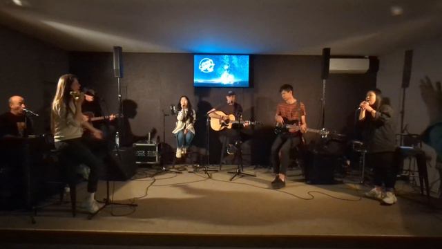 Вечер хвалы и поклонения в Shnrq. Praise n Pray ft. Руслан Квятковский 26 апреля смотреть онлайн