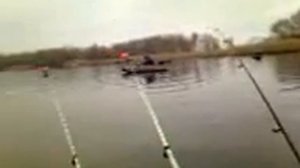 Рыбалка на плотву (бортовой удочкой)