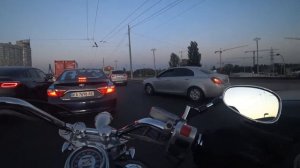 Езда в междурядье в пробках | Yamaha dragstar xvs 400