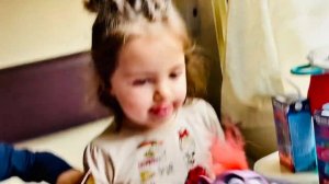 Милан с семьей поехал на поезде к бабушке и по дороге искал ТРОЛЛЕЙ