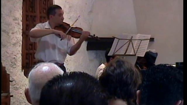 W.A. Mozart Sonata e-moll смотреть онлайн