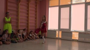 ЕЩЁ ГРОМЧЕ! Титаренко Николь.Танцевальный центр "Виктория",г.Батайск. танец
