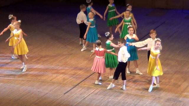 Танец Падеграс. Выступление в Самарской филармонии. 2016 год, 11 декабря смотреть онлайн