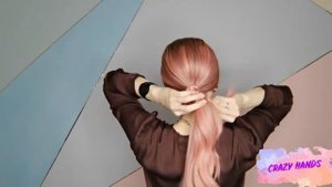 Туториал. Простая прическа низкий хвост с украшением косой