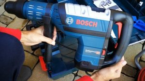 Unpacking / unboxing rotary hammer Bosch GBH 8-45 D 0611265100