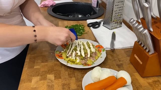 Готовим ВКУСНЫЙ салат по рецепту Подписчицы/НАБОР НОЖЕЙ С ТОЧИЛКОЙ OBERHOF S- 17
