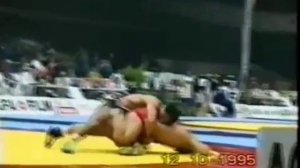 Ислам Дугучиев Чемпион Мира по греко-римской борьбе.