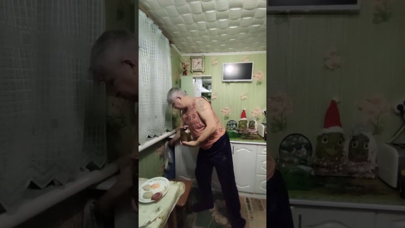 Крышка откроется в следующей серии