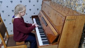 Домасевич Ксения, 1 класс. К.Черни. Этюд, До мажор