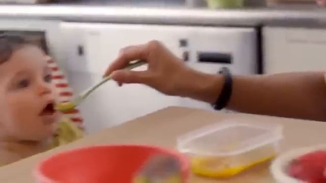 Bracelet Intelligent Coaching Jawbone® UP24 chez Trend-Corner смотреть онлайн