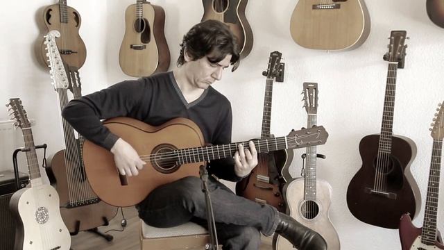 Domingo Esteso 1926 amazing flamenco guitar - beautiful condition and amazing sound смотреть онлайн