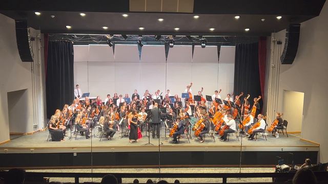 Violin Concerto in D Minor by Felix Mendelssohn - Clarence High School Symphony Orchestra смотреть онлайн