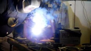 Очень простая и полезная самоделка из ШВЕЛЛЕРА и ПОДШИПНИКОВ!