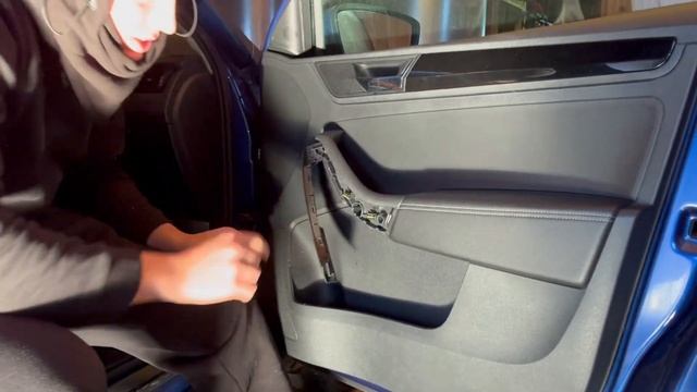 Замена штатной акустики в Skoda Rapid 2018 1G на DL Audio Barracuda 165 смотреть онлайн