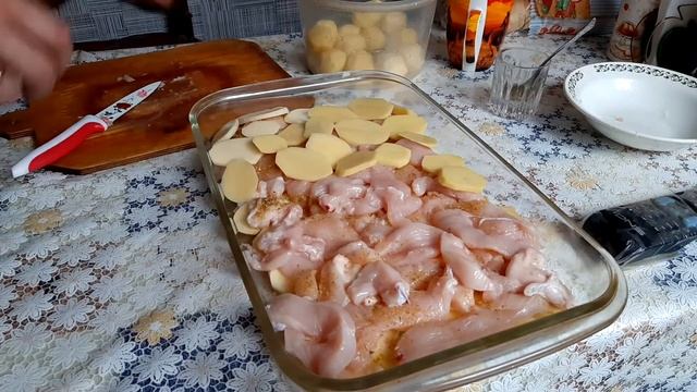 Картофельная запеканка с мясом. смотреть онлайн