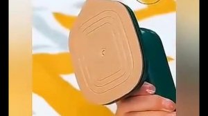 Партативный мини - утюг.