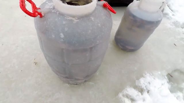 Как Хранить Живца до Глубокой Зимы подо Льдом в Живодке! Рыбалка на реке! смотреть онлайн