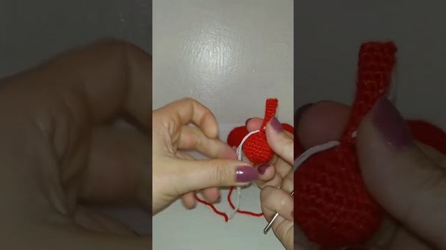 Вяжем Валентинку. 3 часть. Ручки.