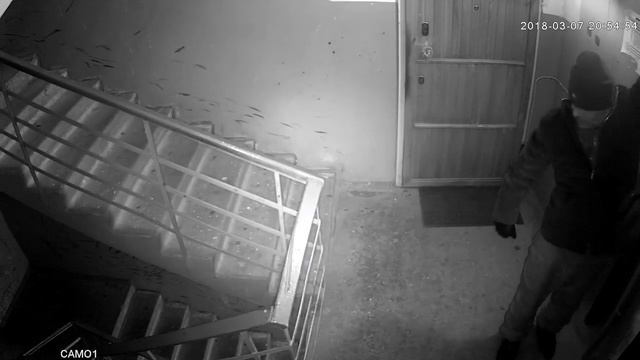 Когда соседям не нравится, когда в подъезде установлены камеры2 смотреть онлайн