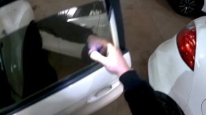 Как снять обшивку двери со снятием стёкол Kia Soul 1 ➤ Пошаговое руководство