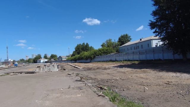 На обратной стороне от Рижского вокзала. Dark Side Of The Рижская. смотреть онлайн