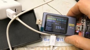 Fnirsi FNB58 USB tester