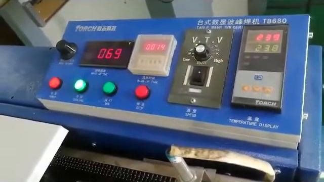 Настольная печь пайки волной припоя TORCH TB680