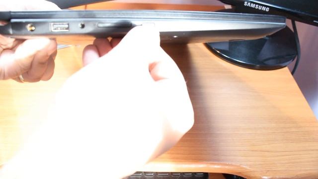 Toshiba Satellite Radius 14 E45W C4200X Review, hands on смотреть онлайн