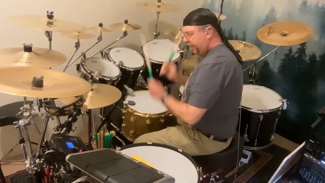 Bryan Adams - Everything I Do (Drum Cover by Lance Sterling) смотреть онлайн