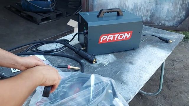 ПАТОН! PATON StandardMIG-250 Обзор на Сварочный полуавтомат. Работа на СТО. Часть 1