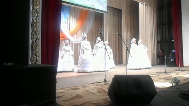 Танцевальный коллектив "Радость" - "А на улице зима..." смотреть онлайн