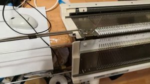 Как поставить устройство для смены цвета на silver Reed sk860_sr860.mp4