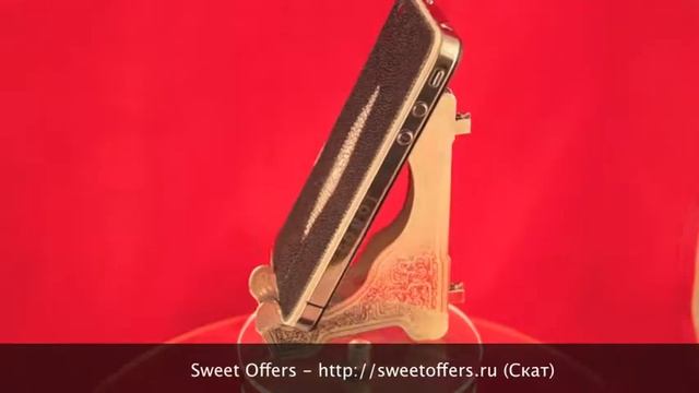 iPhone 4 из кожи ската