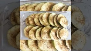Кабачки запечённые в духовке с яйцами