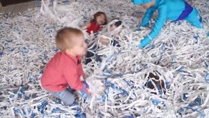 Бумажное шоу на детский праздник. Детские аниматоры.