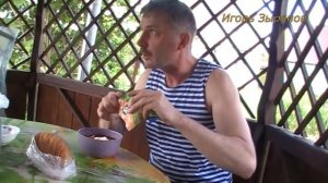 Самодельная клетка для бройлеров/У цыплят новоселье/Часть 2.