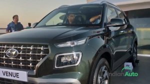 Hyundai Venue vs Hyundai Creta |  Price, features, size and engine specs comparison