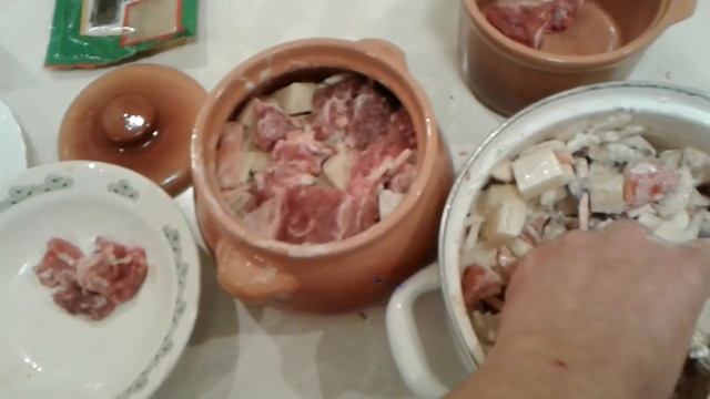 Картофель в горшочке. смотреть онлайн