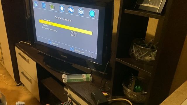 Решаем проблемы с приставкой DEXP HD1812P и телевизором Samsung LE32B450C4W: настройка каналов пуль смотреть онлайн