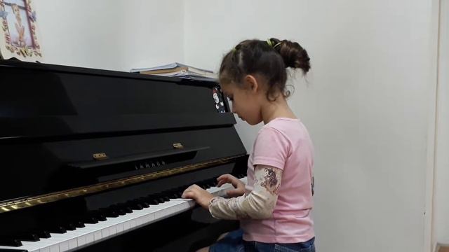 Natalia is playing Visla.