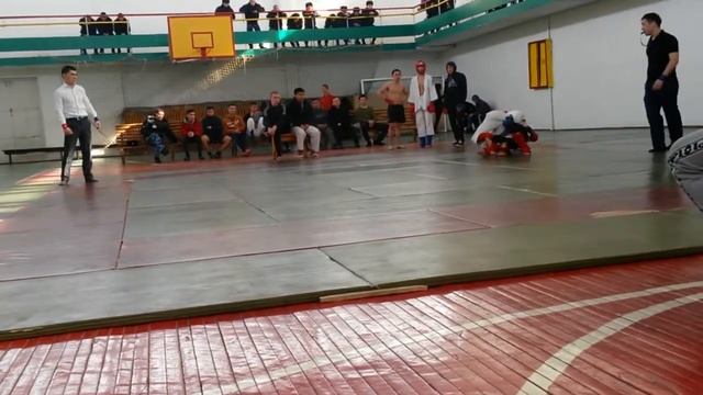 РУКОПАШНЫЙ БОЙ(DOGFIGHT) Отбор на Чемпионат Казахстана(юноши) г.Костанай - 2015 год. смотреть онлайн