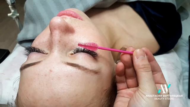 Наращивание ресниц: забудь о туши и наслаждайся выразительный взглядом целый месяц. смотреть онлайн