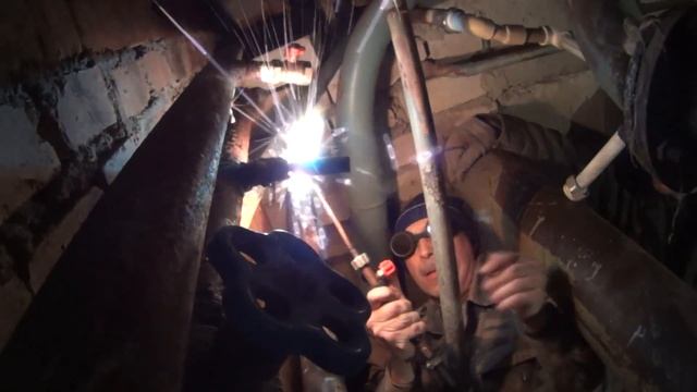 Газосварка.Как переварить резьбу.С водой Gas welding. смотреть онлайн